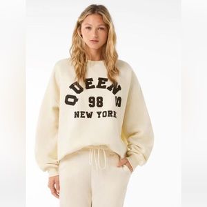 Queens Oversized hoodie
